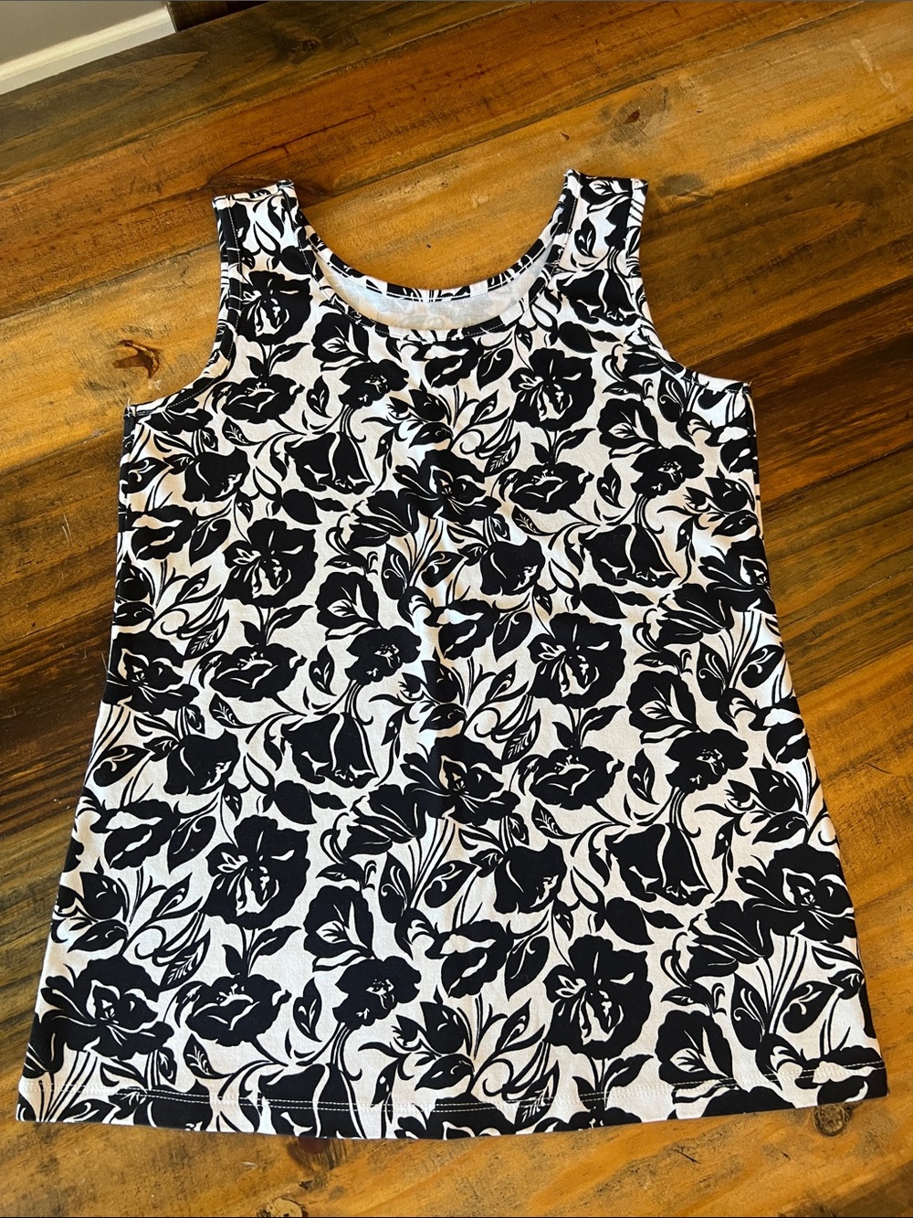 Lands' End Black & White Floral Tank